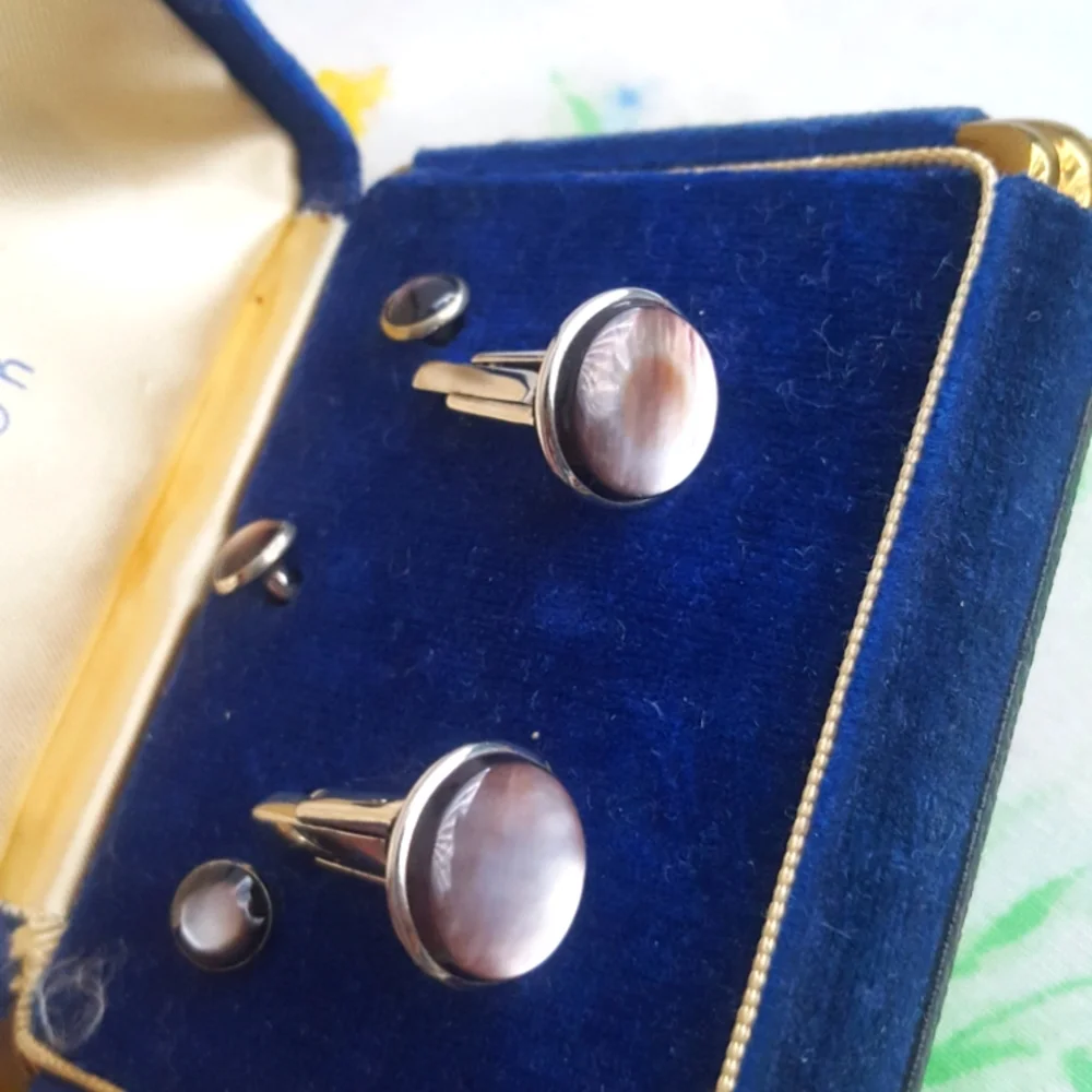 Vintage Hickok MOP Cufflinks Set in Box